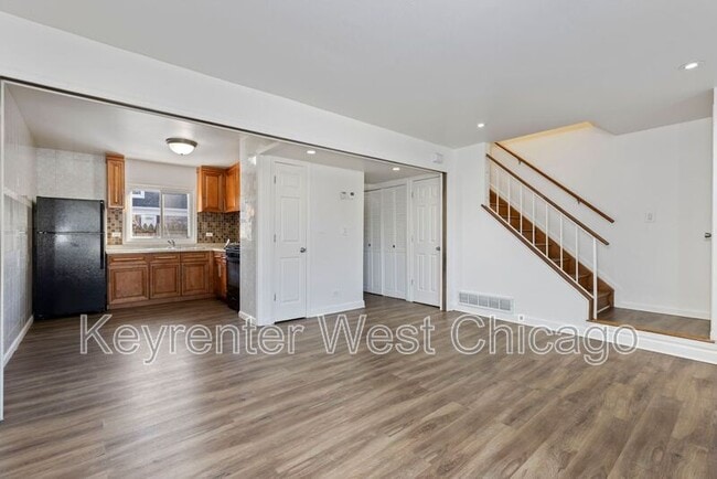 Building Photo - 1533 McKool Ave