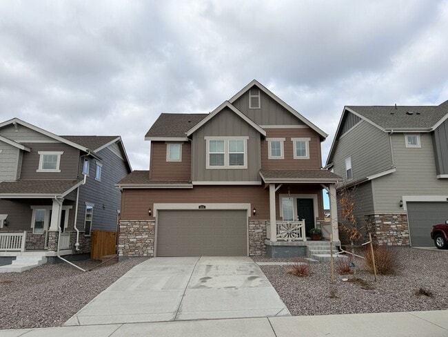 Building Photo - Fully Furnished 2024 Model Home Backing to Open Space