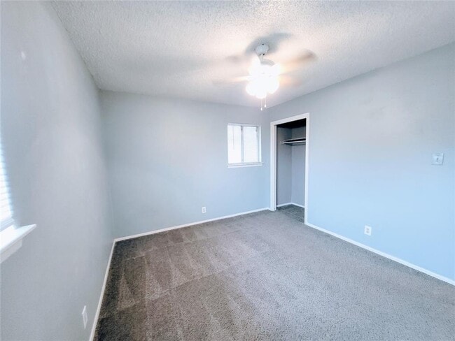 Building Photo - 3429 Willowrun Dr