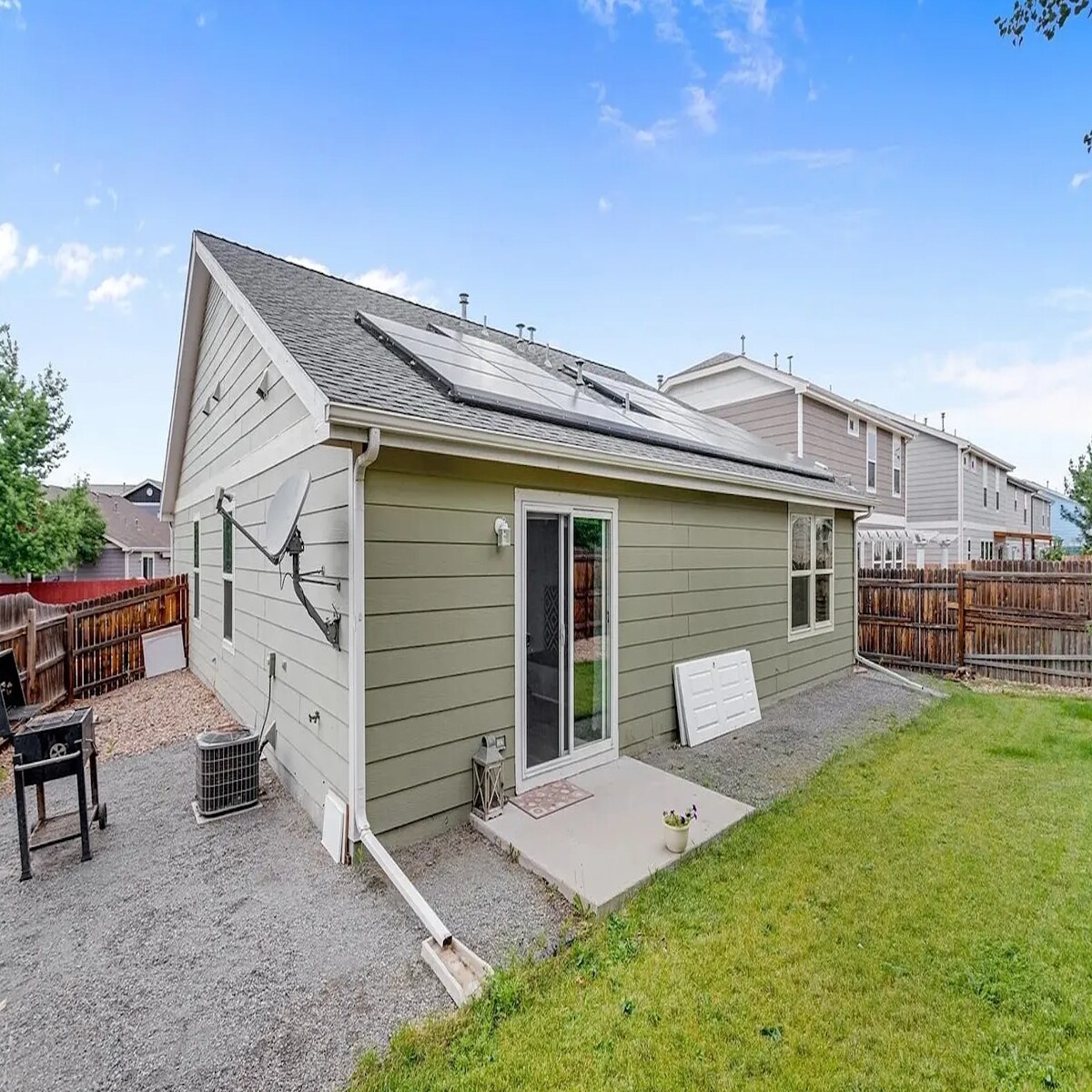 Building Photo - 5560 Kalispell St