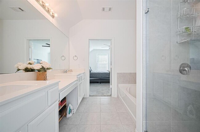 Building Photo - 30534 Night Heron Ln
