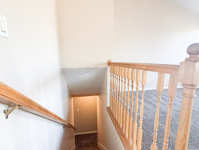 Building Photo - Spacious 5-Bedroom Home in Stansbury Park ...