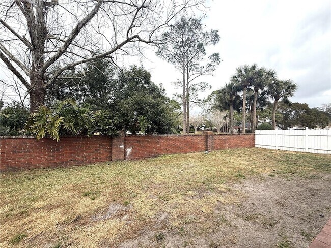 Building Photo - 159 Stillwater Dr