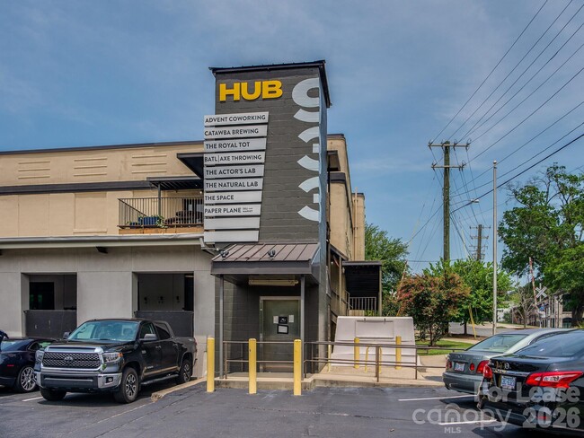 Building Photo - 1310 N Davidson St