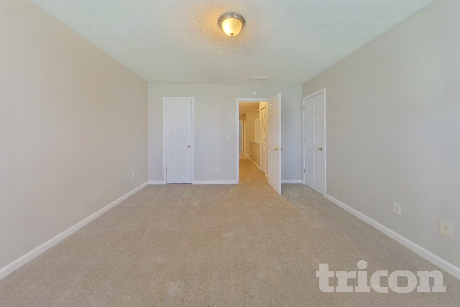 Building Photo - 936 Edgewood Ln