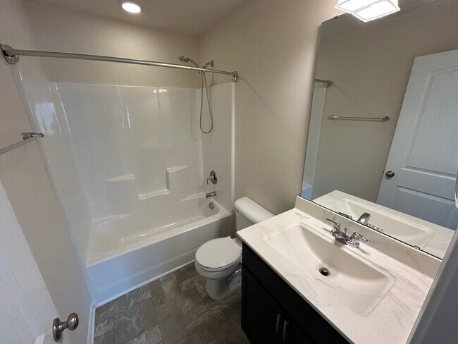 Building Photo - 3 Bed | 2.5 Bath House in Clayton