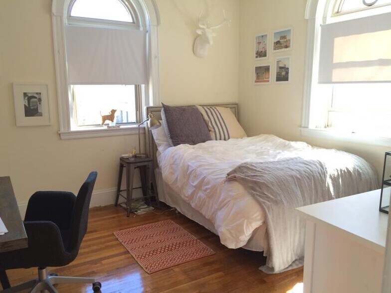 Building Photo - 1626 Massachusetts Ave