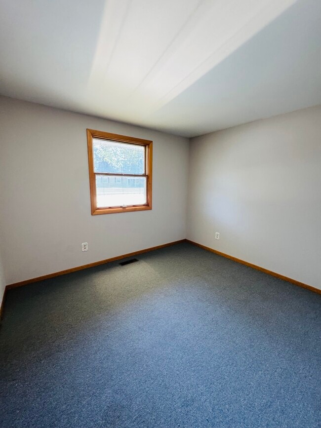 Building Photo - 4817 Eastwick Dr
