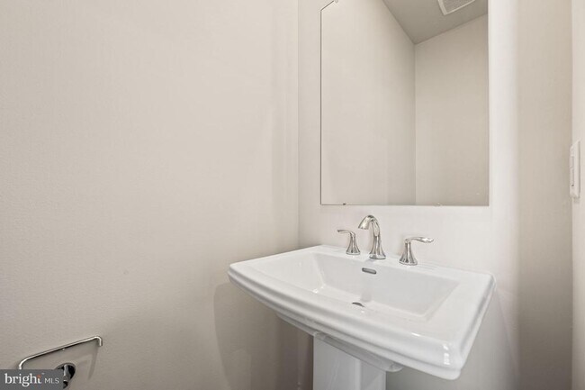 Building Photo - 106 Abramo Victor Dr