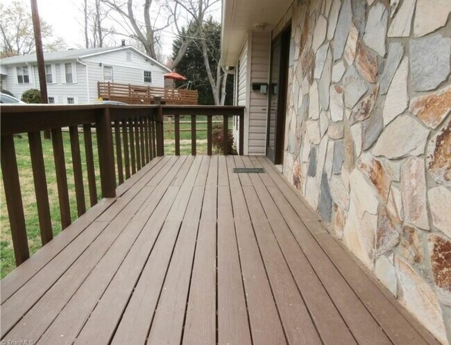 Building Photo - 3796 Vandalia Dr