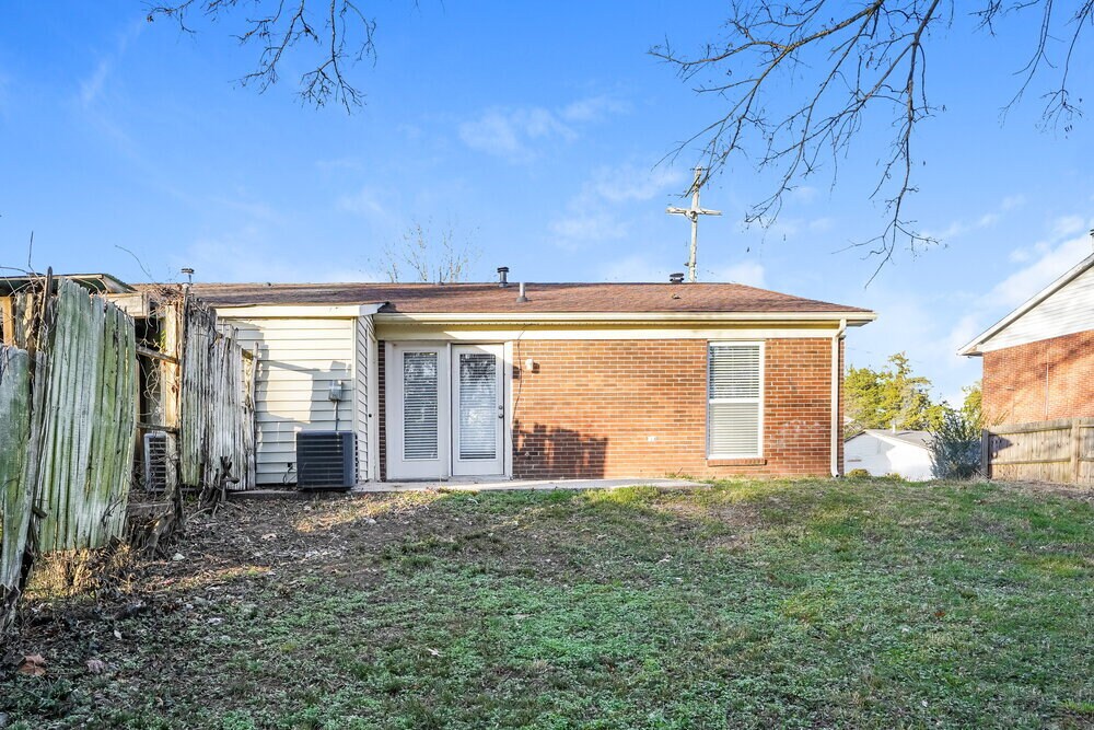 Building Photo - 833 Netherlands Dr