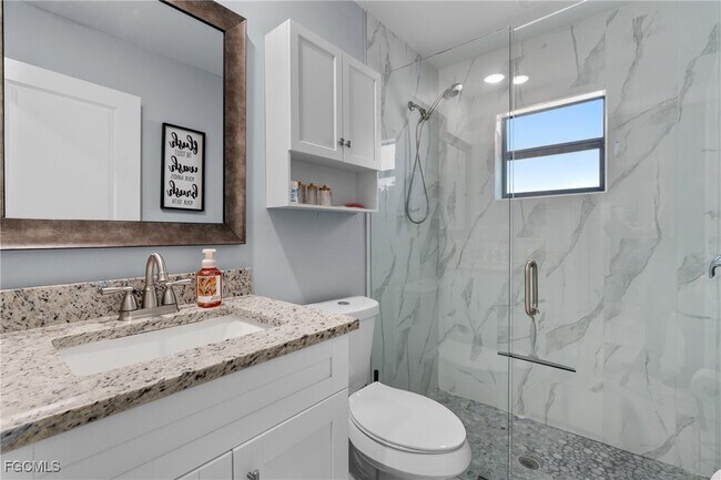 Building Photo - 4524 20th St SW