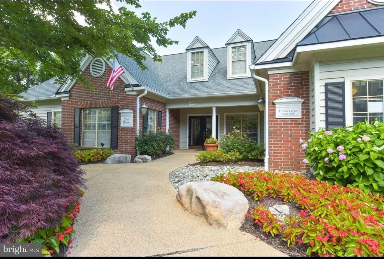 Building Photo - 12158 Penderview Ln