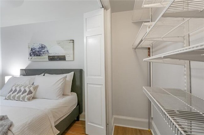 Building Photo - 1078 Piedmont Ave NE