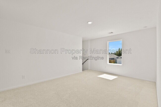 Building Photo - 12403 Mountain Daisy Rd