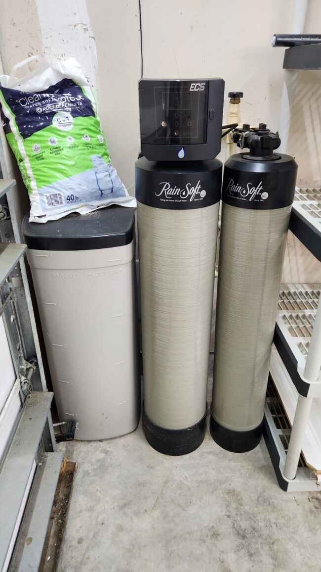 Building Photo - 2630 White Ibis Ct