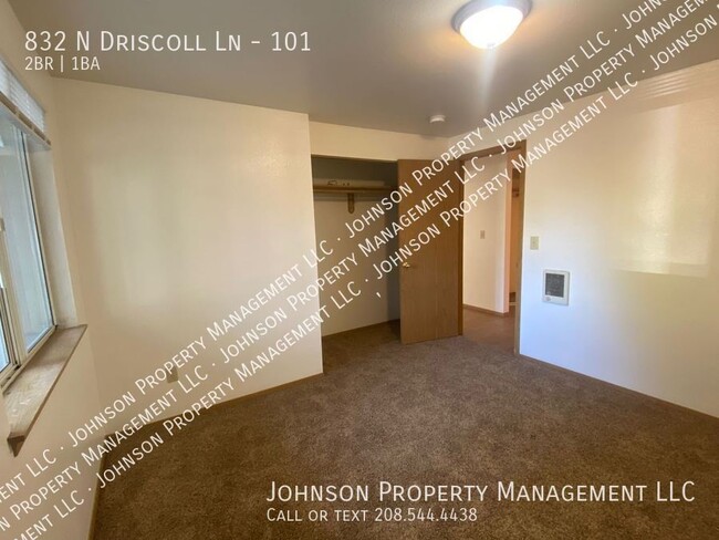 Building Photo - Modern Living at The Driscoll Lane Apartme...