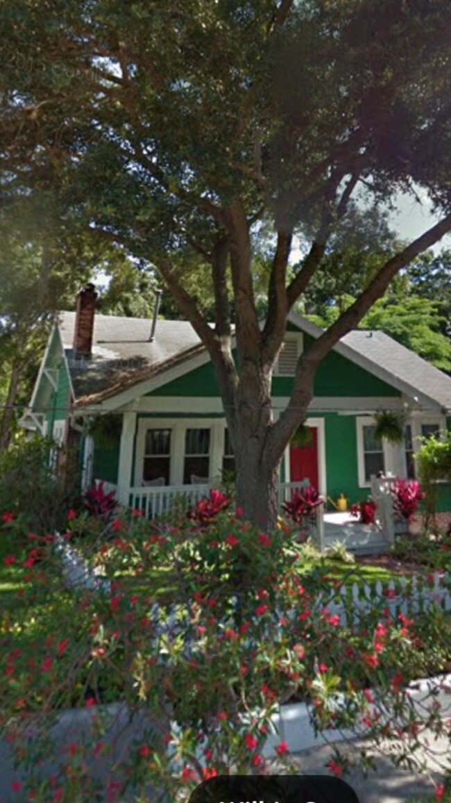 Building Photo - 616 Wilkie St