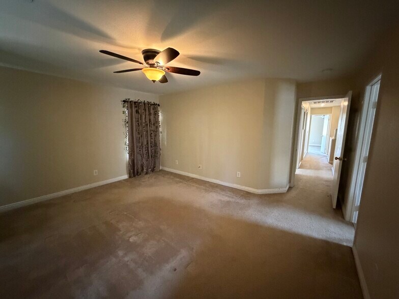Building Photo - 11617 Royal Derwent Dr