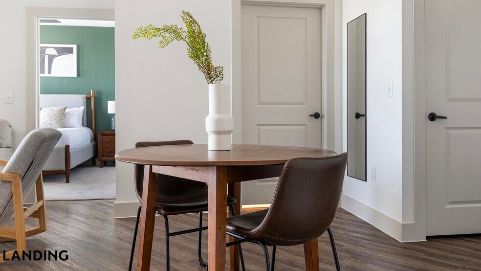 Building Photo - 18111 La Cantera Terrace