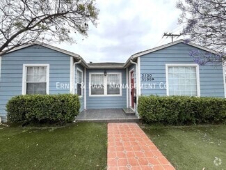Building Photo - 3100 E Spaulding St