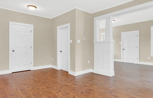 Building Photo - Coming Soon! Beautiful 3 Bedroom, 1.5 Bath...