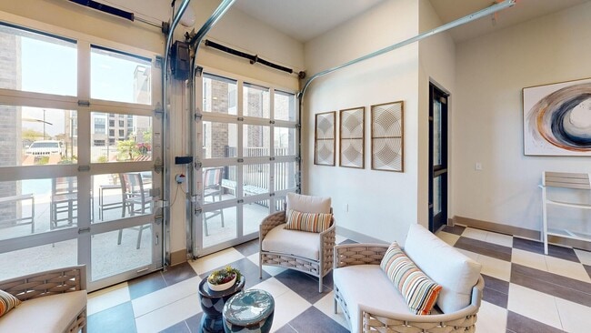 Building Photo - 3351 Walton Dr