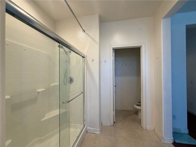 Building Photo - 11120 Legion Dr