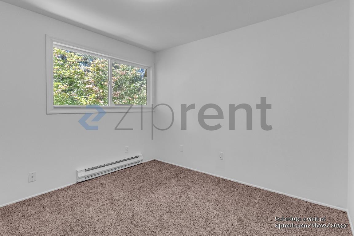 Building Photo - 12211 SE 59th St