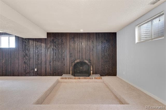 Building Photo - 3060 Avondale Dr