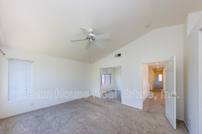 Building Photo - 25620 Wordsworth Ln
