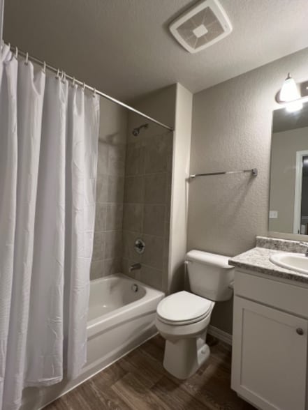 Building Photo - 5235 Aeroglide Lp