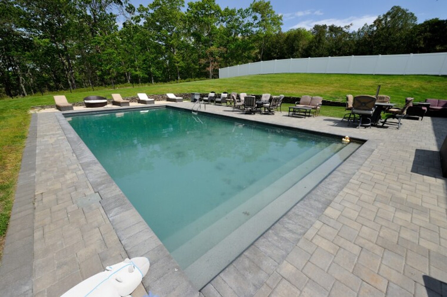 Building Photo - 19 Quail Run