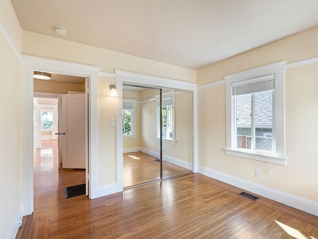 Building Photo - Updated single family home