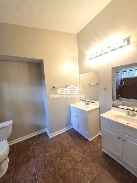 Building Photo - 1593 Tanager Cir
