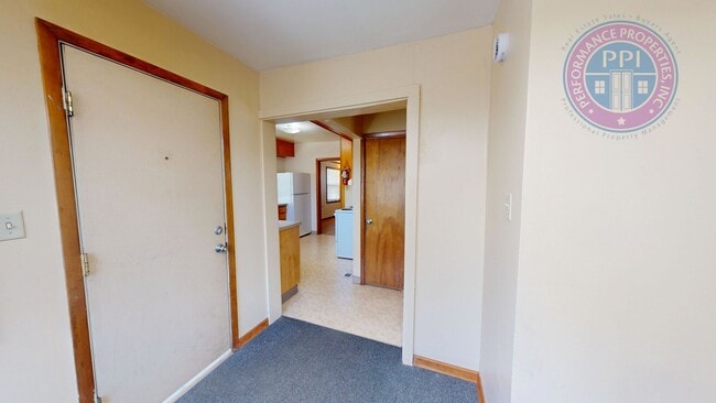 Building Photo - 5329 N Willamette Blvd