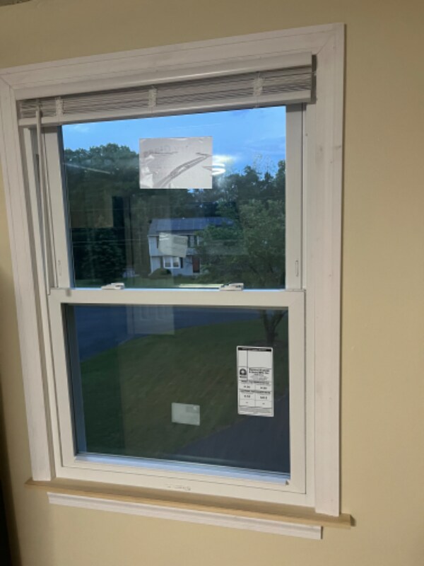 Building Photo - 10 Cindy Dr