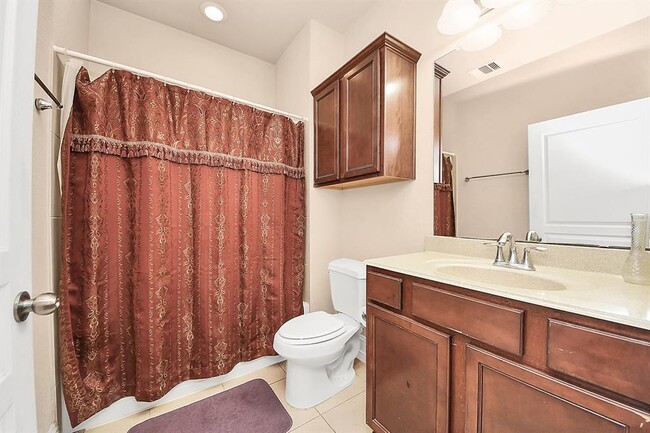 Building Photo - 22719 Shieldhall Ln