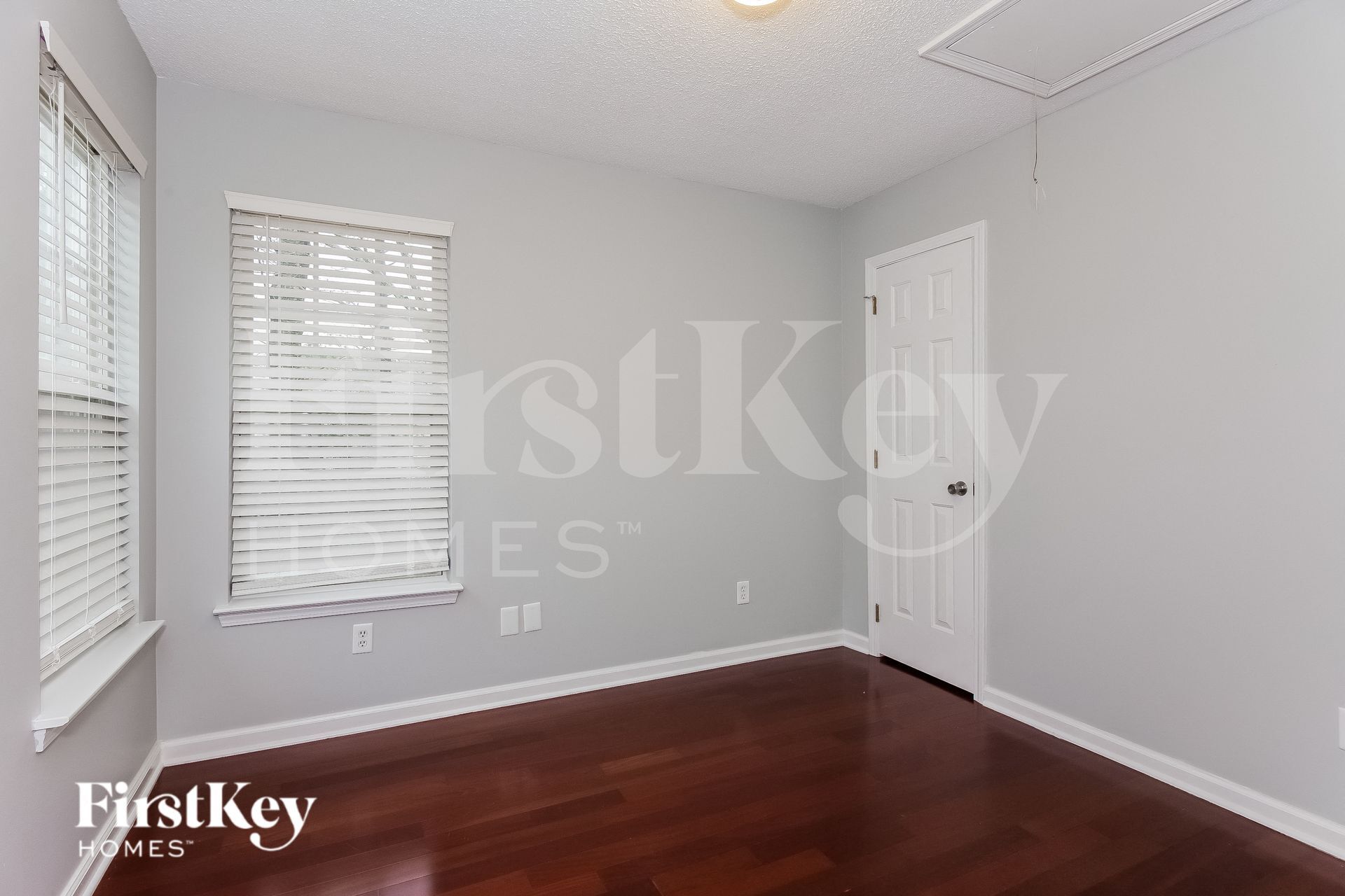 Building Photo - 7632 Lady Bank Dr