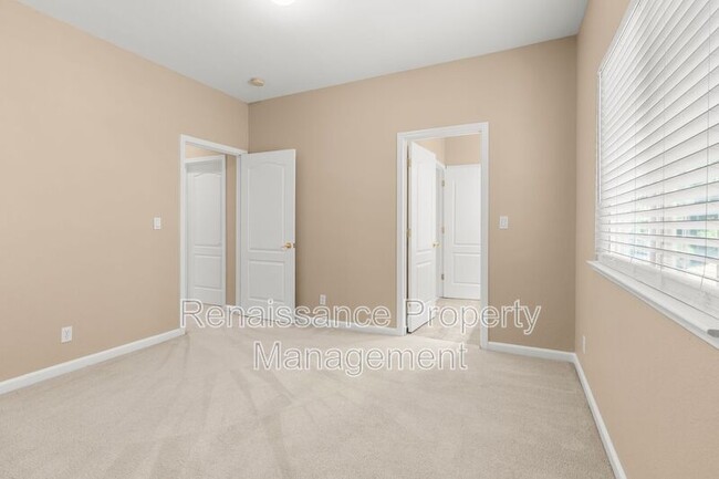 Building Photo - 120 Nabor Ct