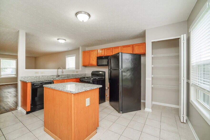 Building Photo - 7487 Canal Highlands Blvd