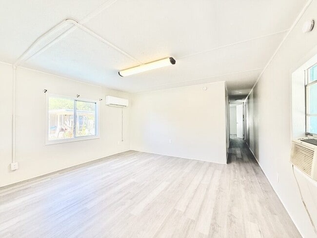 Building Photo - 6519 Sandra Dr