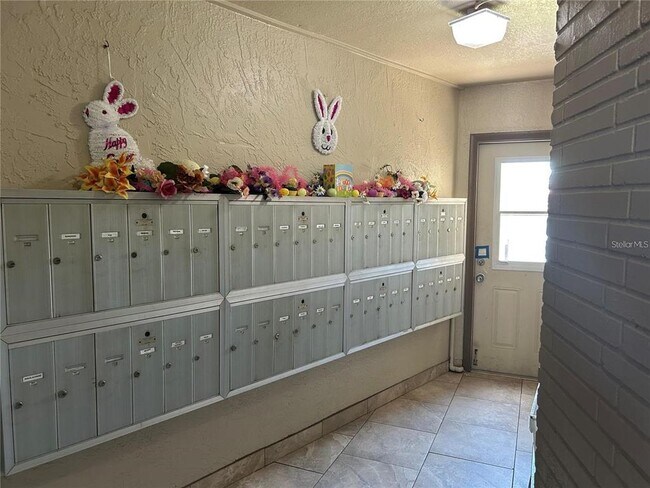 Building Photo - 6190 80th St N