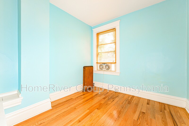 Building Photo - 3584 Beechwood Blvd