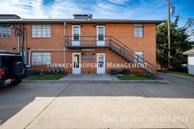 Building Photo - 615 Sherman St