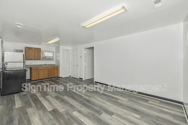 Building Photo - 796 Frederick St