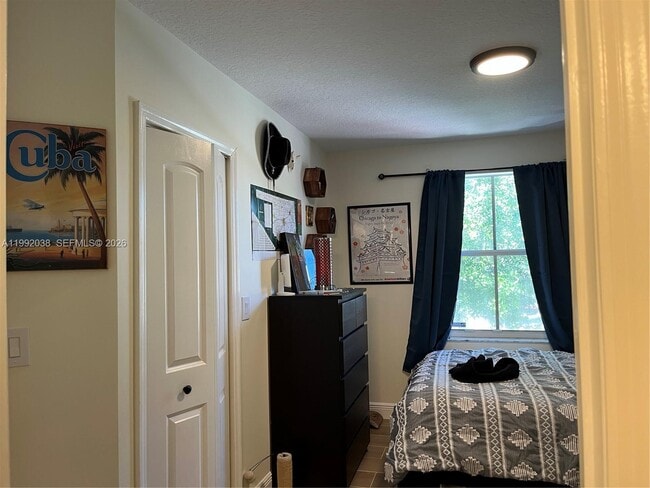 Building Photo - 12992 SW 32nd St