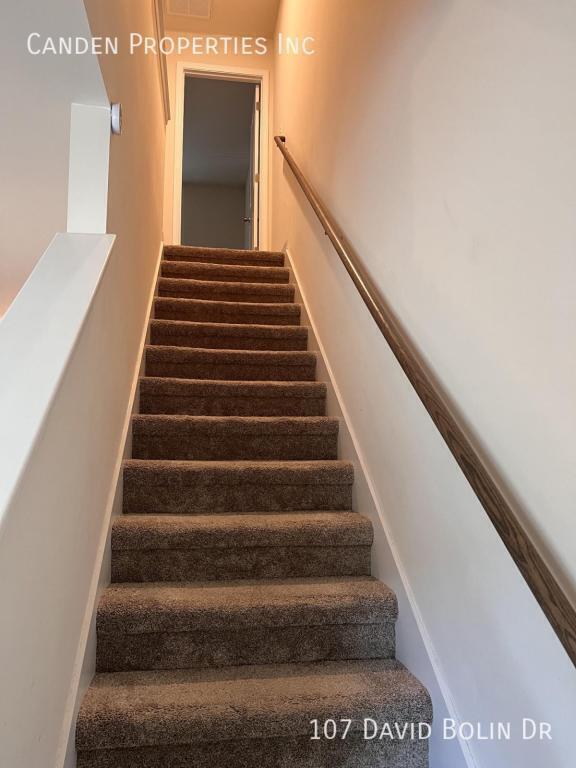 Building Photo - 107 David Bolin Dr