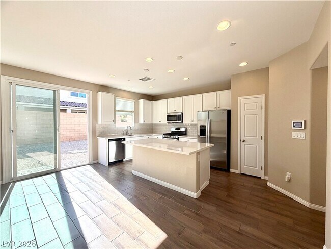 Building Photo - 5039 Tranquil Vw St