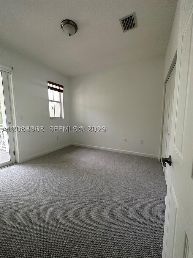 Building Photo - 7512 NW 108th Path